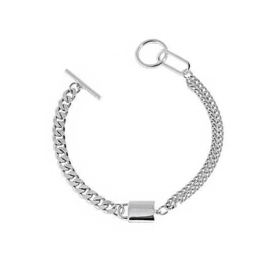 Asymmetry Curb Chain OT 925 Sterling Silver BraceletPendant Size: 14mm * 8.2mm 
Metal Material: Solid 925 Sterling Silver
Metal Electroplating: Rhodium
Chain Length: 165mm
Total Weight: 8.05gJEWELLYJEWELLYAsymmetry Curb Chain OT 925 Sterling Silver Bracelet