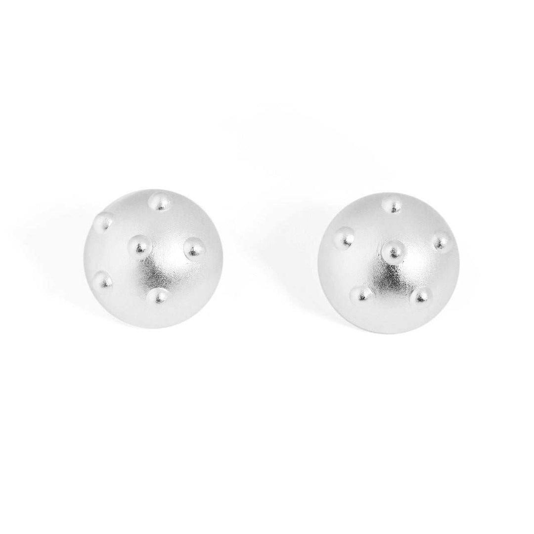 Chunky Jewelry Electroforming Lady's Modern Geometry Round Ball With REarring Size: 20mm * 12mm 
Metal Material: Solid 999 Sterling Silver
Metal Color Available: 18K Yellow Gold /Silver
Earring Backs: Solid 925 Sterling Silver
TotaJEWELLYJEWELLYRivet S999 Sterling Silver Huge Stud Earrings