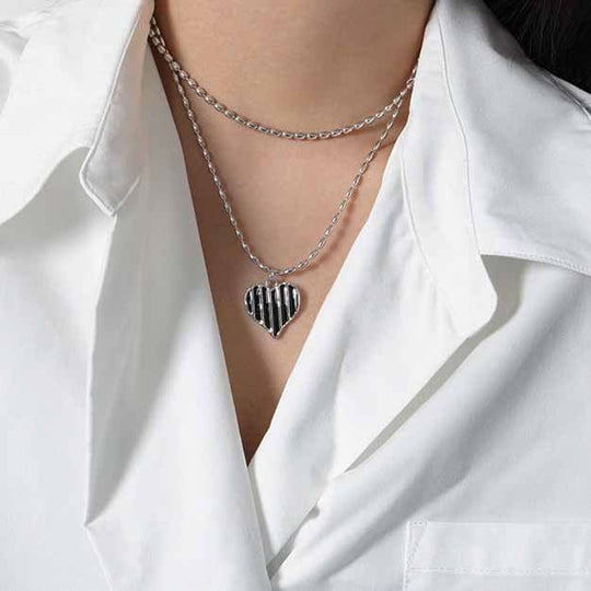 Fashion Irregular Black Epoxy Heart 925 Sterling Silver Necklace - JEWELLY