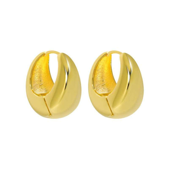 French design, curved 925 Sterling silver earringsMetal Material: Solid 925 Sterling Silver
Total Weight: 0.01kg
Metal Color Available: 18K Yellow Gold,RhodiumJEWELLYJEWELLYFrench design, curved 925 Sterling silver earrings