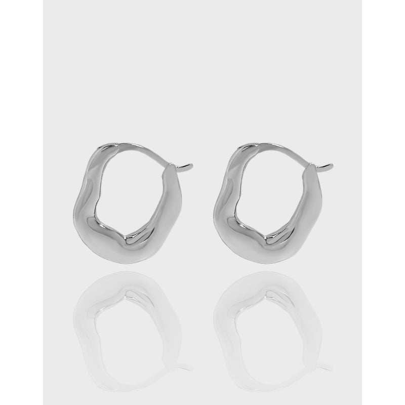 Gift Irregular Letter U Shape 925 Sterling Silver Hoop EarringsMetal Material: Solid 925 Sterling Silver
Metal Electroplating: 18K Yellow Gold /Rhodium
Total Weight: 3gJEWELLYJEWELLYShape 925 Sterling Silver Hoop Earrings