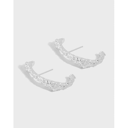 Office Irregular Letter C Shape 925 Sterling Silver Stud EarringsEarring Size: 19mm * 30mm 
Metal Material: Solid 925 Sterling Silver
Metal Electroplating: 18K Yellow Gold /Rhodium
Earring Backs: Solid 925 Sterling Silver
Total WeJEWELLYJEWELLYShape 925 Sterling Silver Stud Earrings