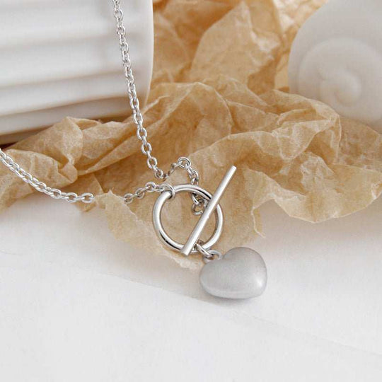 Office OT Heart 925 Sterling Silver NecklacePendant Size: 11mm 
Metal Material: Solid 925 Sterling Silver
Metal Electroplating: Rhodium
Chain Length: 415mm Adjustable
Total Weight: 5.09gJEWELLYJEWELLYOffice OT Heart 925 Sterling Silver Necklace