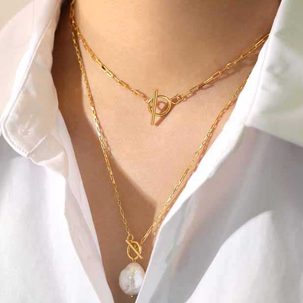 Simple TO Shape Chian 925 Sterling Silver Choker NecklaceCircle Size: 12mm
Chain Width: 2.5mm
Metal Material: Solid 925 Sterling Silver
Metal Electroplating: 18K Yellow Gold/Rhodium
Chain Length: 370mm Adjustable
TotaJEWELLYJEWELLYShape Chian 925 Sterling Silver Choker Necklace