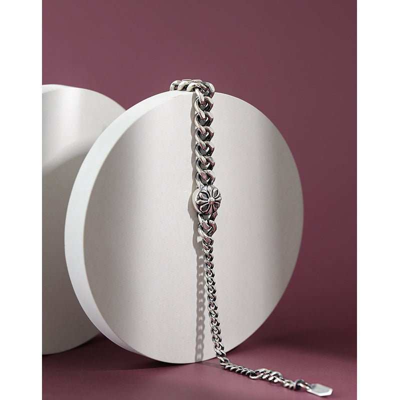 Vintage Asymmetry Chain Daisy Flower 925 Sterling Silver BraceletPendant Size: 11.35mm 
Metal Material: Solid 925 Sterling Silver
Chain Length: 155mm + 30mm Adjustable
Total Weight: 14.92gJEWELLYJEWELLYVintage Asymmetry Chain Daisy Flower 925 Sterling Silver Bracelet